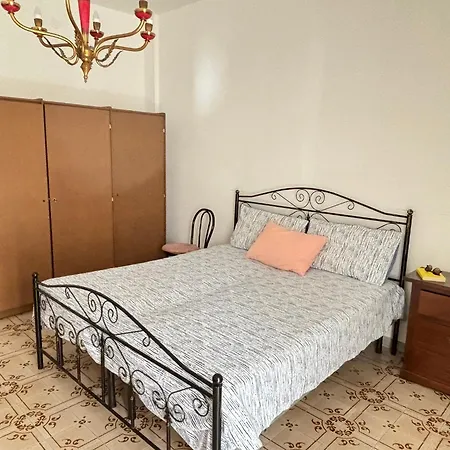 Gallipolitravel Petrarca * Gallipoli